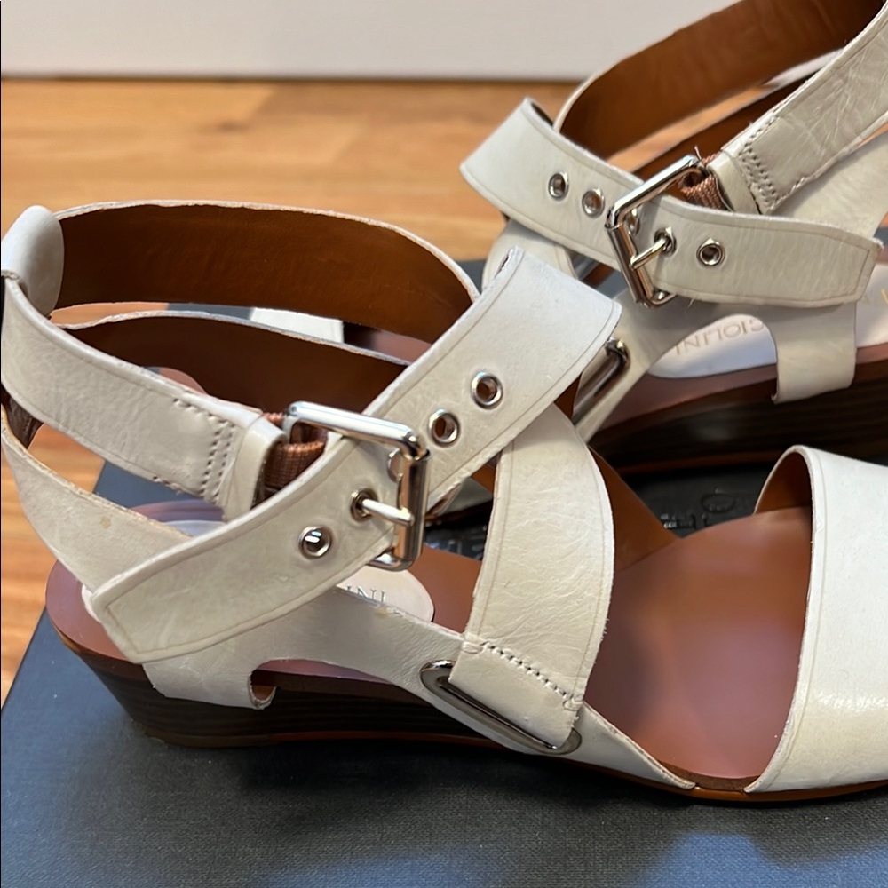 Elegant White Women's Sandals - Picture 5 of 5